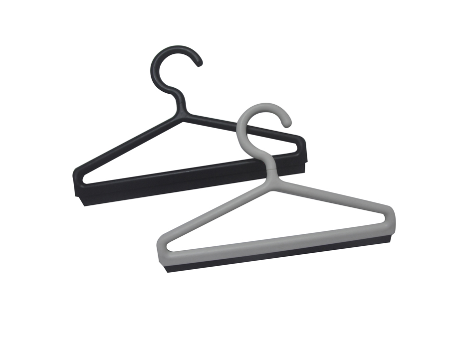 TPE ఓవర్మోల్డ్ భాగాల నిగనిగలాడే ముగింపును పోస్ట్-ప్రాసెసింగ్ ద్వారా మాట్టేకి పునరుద్ధరించవచ్చా? TPE ఓవర్మోల్డ్ భాగాల నిగనిగలాడే ముగింపును పోస్ట్-ప్రాసెసింగ్ ద్వారా మాట్టేకి పునరుద్ధరించవచ్చా?